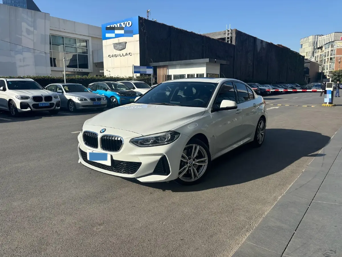 2020 BMW 1 Series 2.0T 192HP L4 7DCT