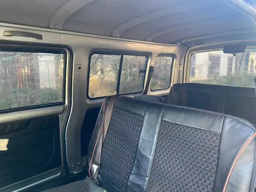 2017 WULING RONGGUANG thumbnail 4