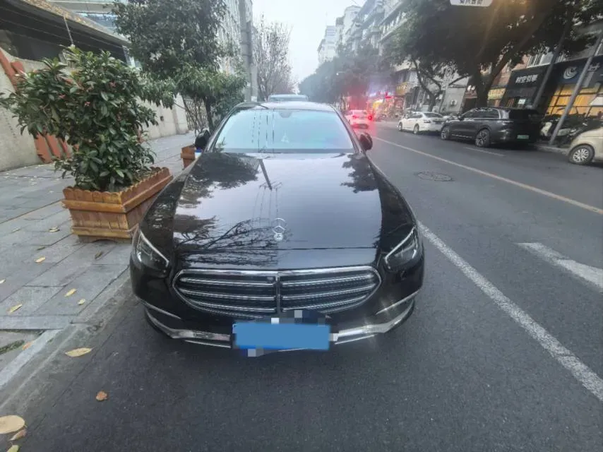 2022 Mercedes-Benz E Class 2.0T 197HP L4 9AT,autocango,china used car exporter,china ev exporter,chinese used car exporter,chinese used ev exporter
