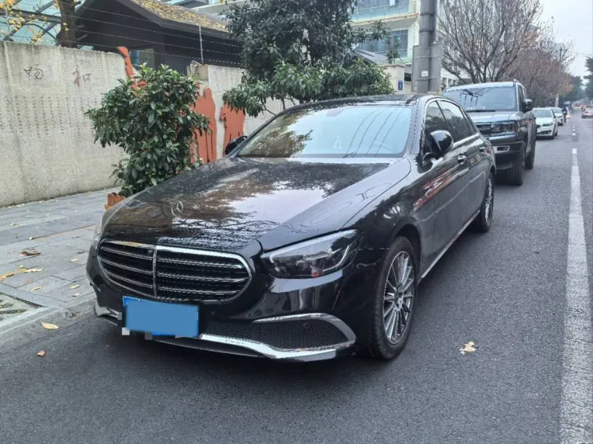 2022 Mercedes-Benz E Class 2.0T 197HP L4 9AT,autocango,china used car exporter,china ev exporter,chinese used car exporter,chinese used ev exporter