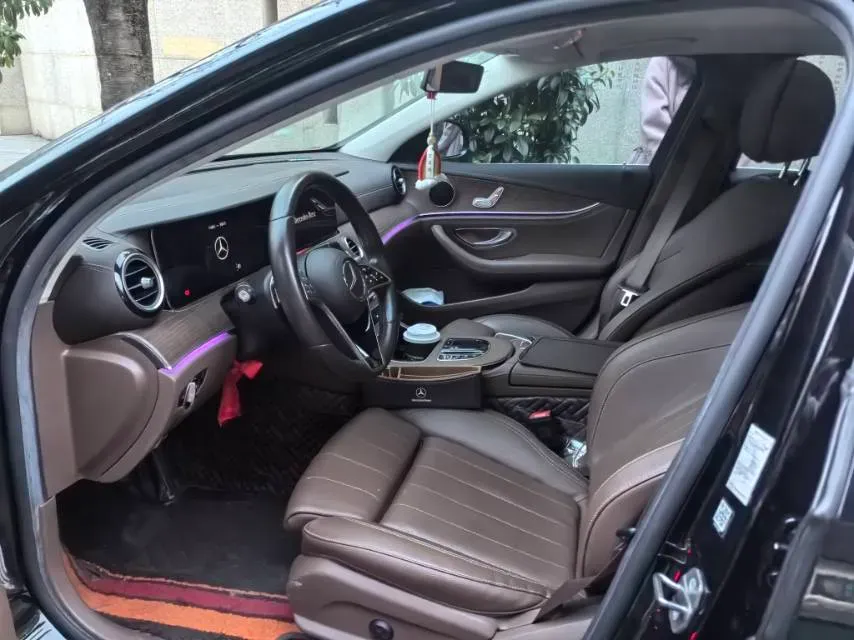 2022 Mercedes-Benz E Class 2.0T 197HP L4 9AT,autocango,china used car exporter,china ev exporter,chinese used car exporter,chinese used ev exporter