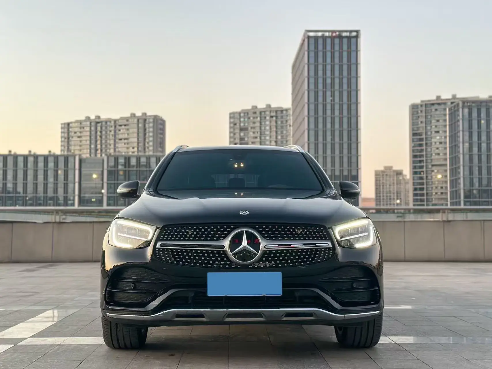2022 MERCEDES-BENZ GLC thumbnail 2