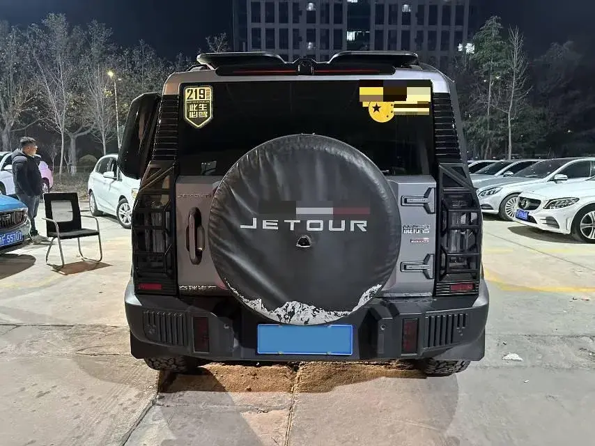 2023 JETOUR TRAVELLER thumbnail 4