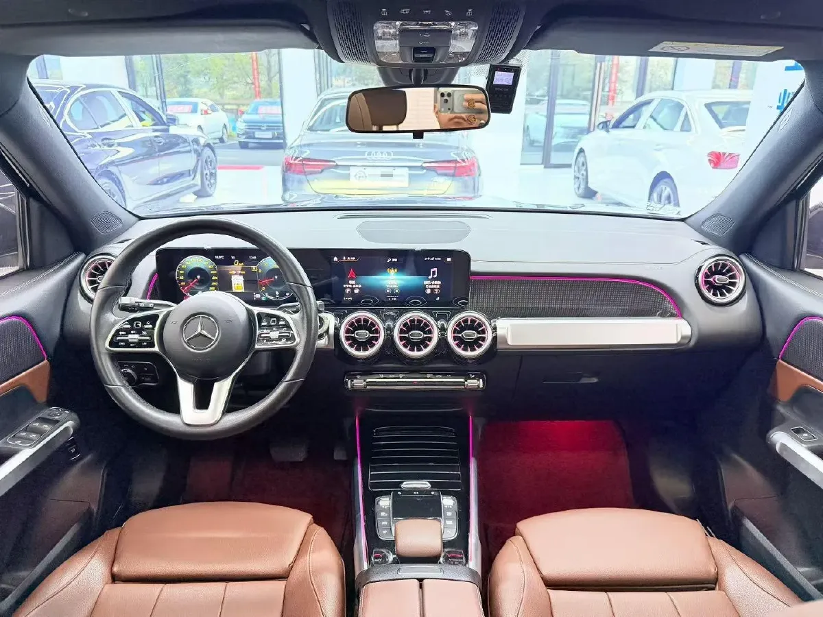 2022 Mercedes-Benz GLB Class 1.3T 163HP L4 7DCT,autocango,china used car exporter,china ev exporter,chinese used car exporter,chinese used ev exporter