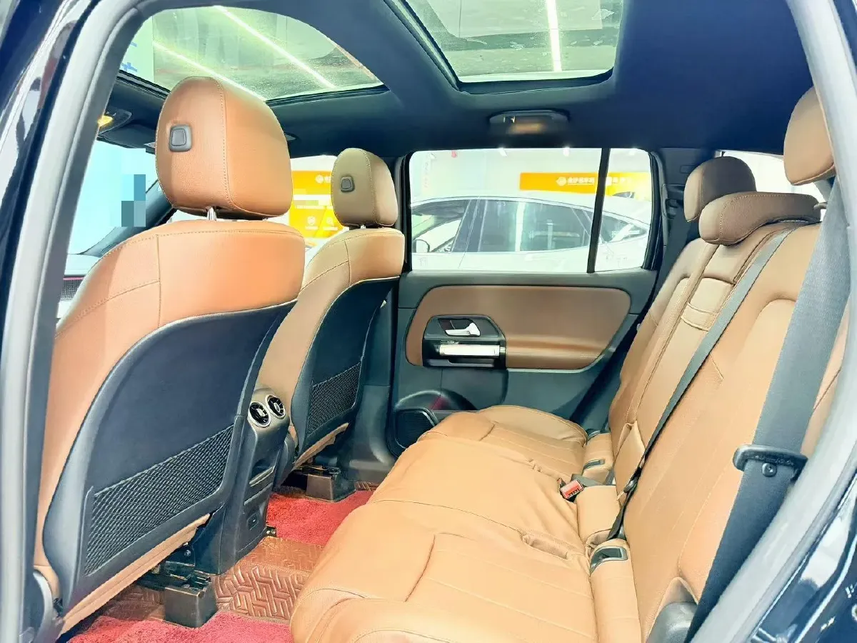 2022 Mercedes-Benz GLB Class 1.3T 163HP L4 7DCT,autocango,china used car exporter,china ev exporter,chinese used car exporter,chinese used ev exporter