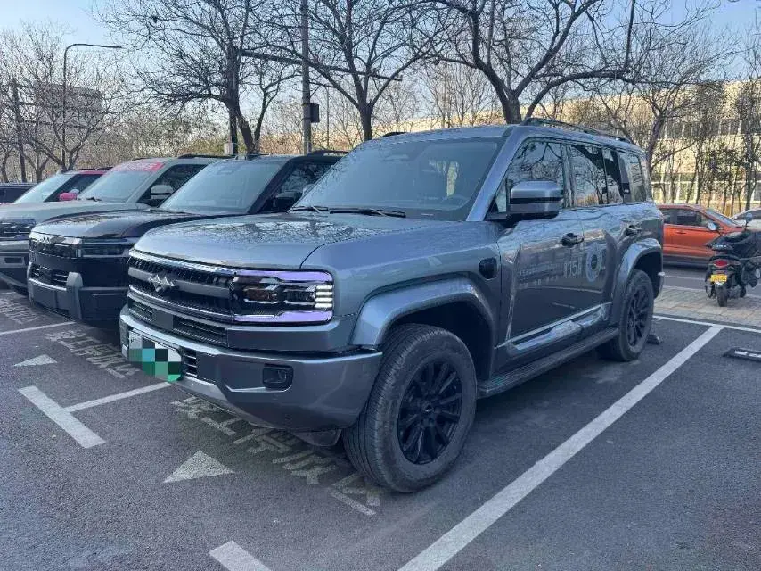 2025 FangChengBao Bao 5 1.5T 194HP L4 E-CVT PHEV 31.8KWH