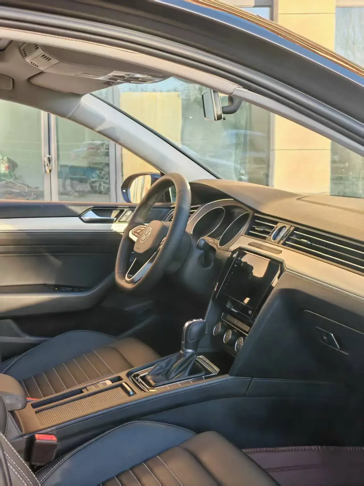 2020 VOLKSWAGEN MAGOTAN thumbnail 4