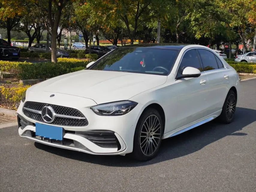 2024 Mercedes-Benz C Class 1.5T 204HP L4 9AT,autocango,china used car exporter,china ev exporter,chinese used car exporter,chinese used ev exporter
