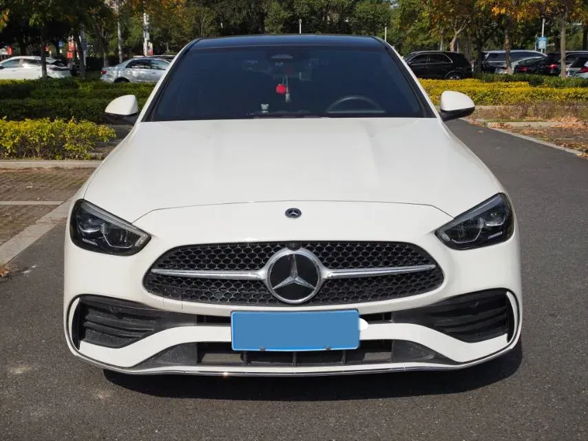 2024 Mercedes-Benz C Class 1.5T 204HP L4 9AT,autocango,china used car exporter,china ev exporter,chinese used car exporter,chinese used ev exporter