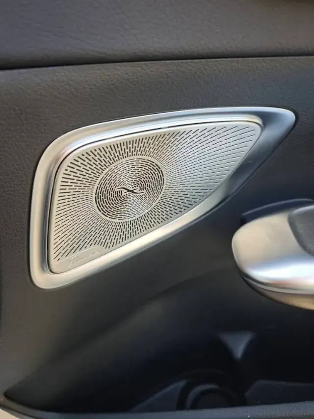 2024 MERCEDES-BENZ C thumbnail 4