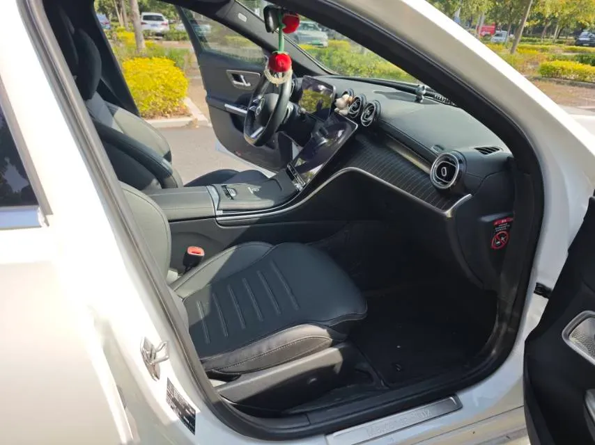 2024 Mercedes-Benz C Class 1.5T 204HP L4 9AT,autocango,china used car exporter,china ev exporter,chinese used car exporter,chinese used ev exporter