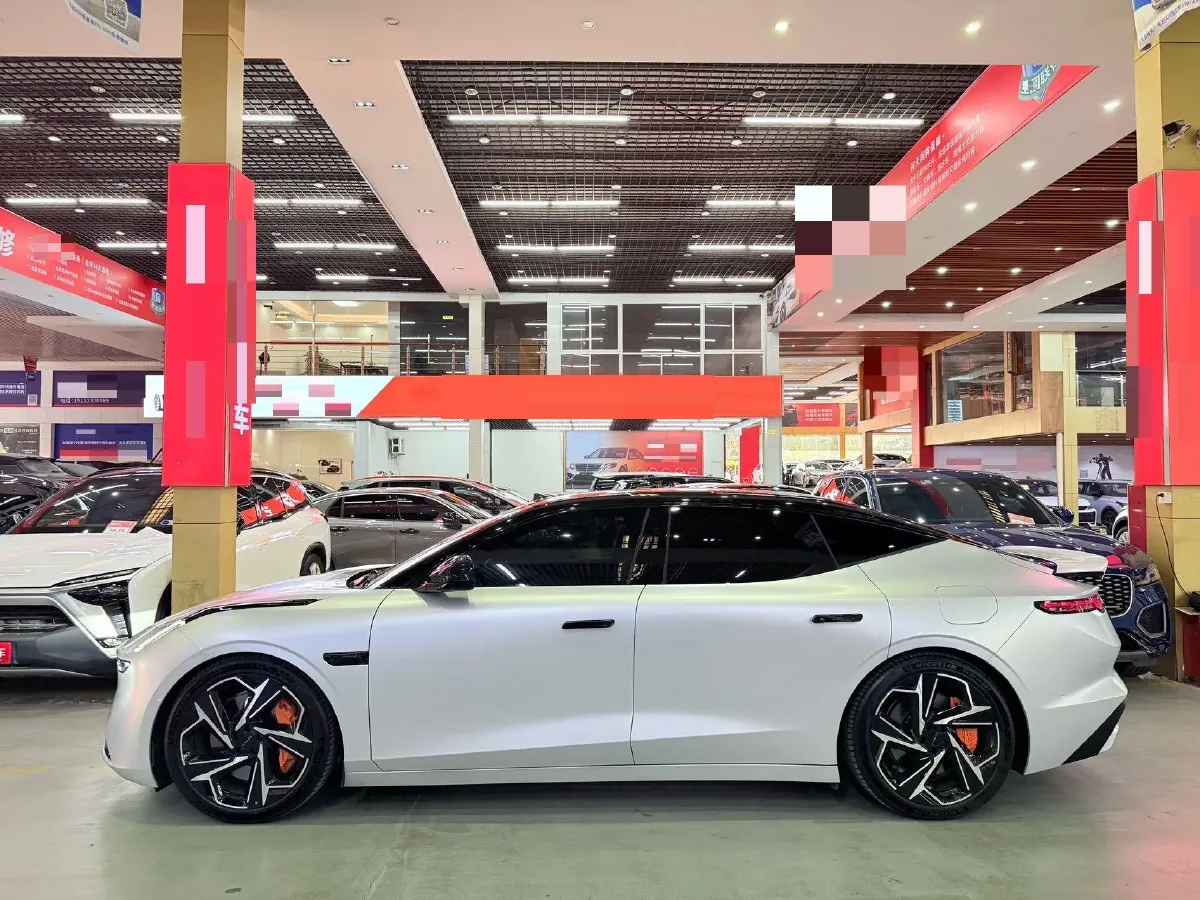 2025 LYNK&CO Z10 BEV 95KWH,autocango,china used car exporter,china ev exporter,chinese used car exporter,chinese used ev exporter