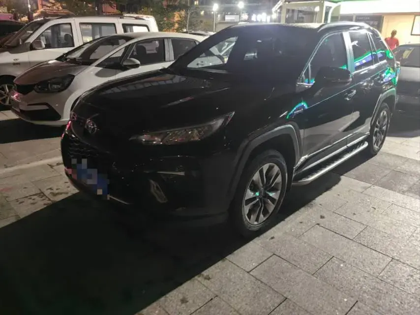 2022 Toyota Wildlander 2.5L 178HP L4 E-CVT Hybrid