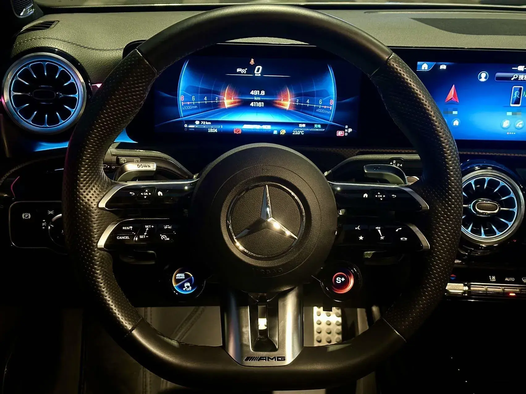 2025 MERCEDES-BENZ A thumbnail 2