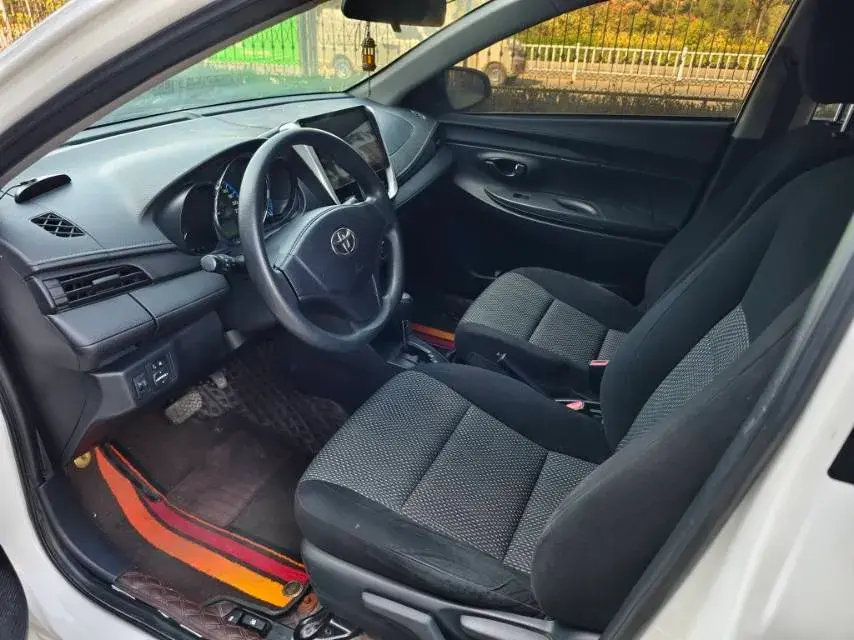 2017 TOYOTA VIOS thumbnail 4