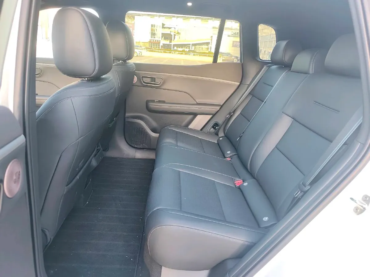 2025 Toyota BZ3X BEV 58.37KWH,autocango,china used car exporter,china ev exporter,chinese used car exporter,chinese used ev exporter