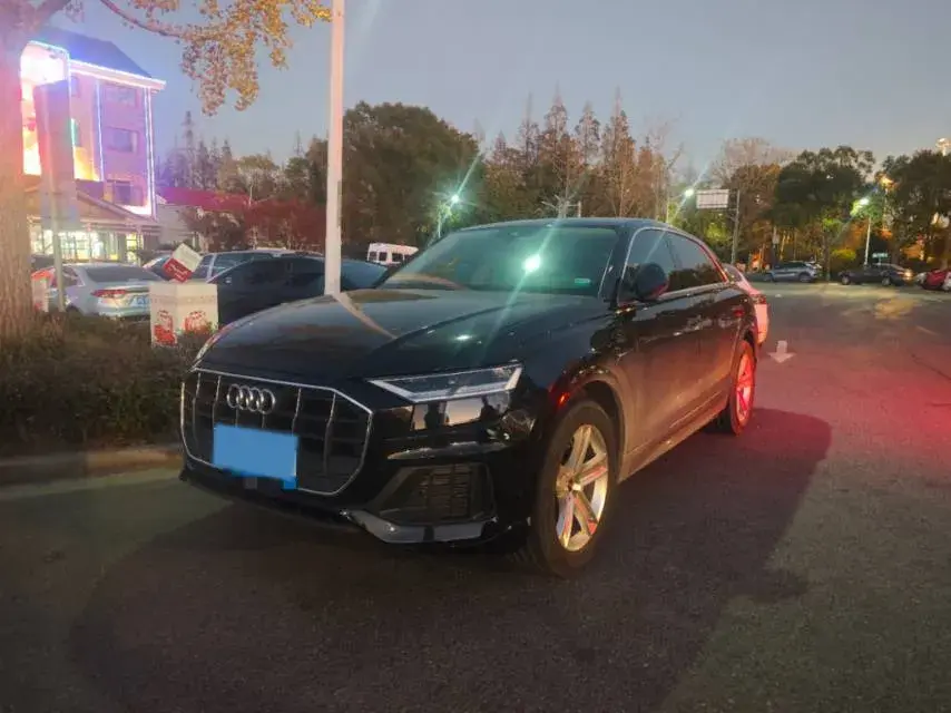 2021 Audi Q8 2.0T 245HP L4 8AT