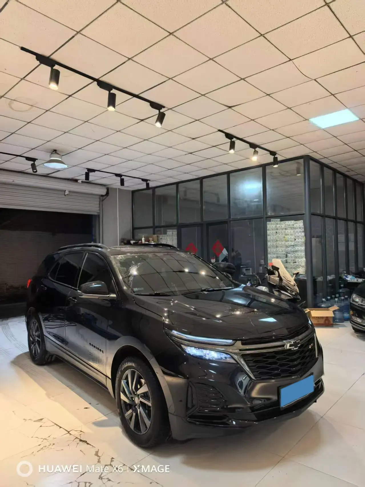 2022 CHEVROLET EQUINOX thumbnail 3