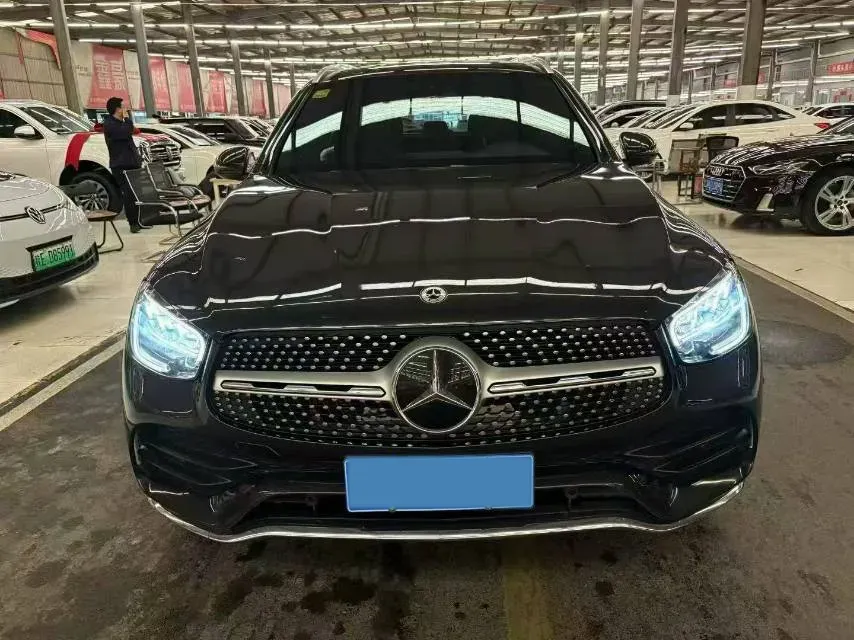 2021 Mercedes-Benz GLC Class 2.0T 197HP L4 9AT,autocango,china used car exporter,china ev exporter,chinese used car exporter,chinese used ev exporter