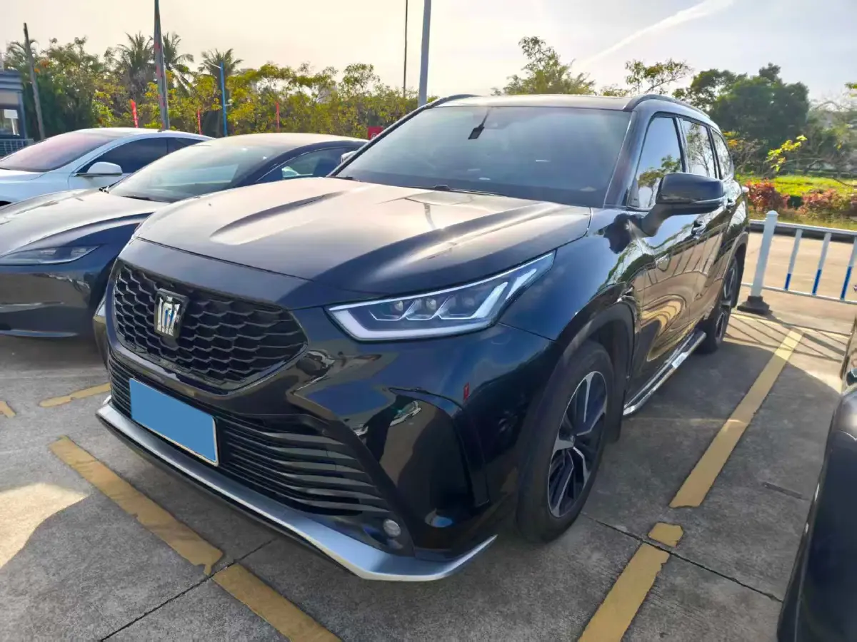 2023 Toyota Crown Kluger 2.5L 189HP L4 E-CVT Hybrid