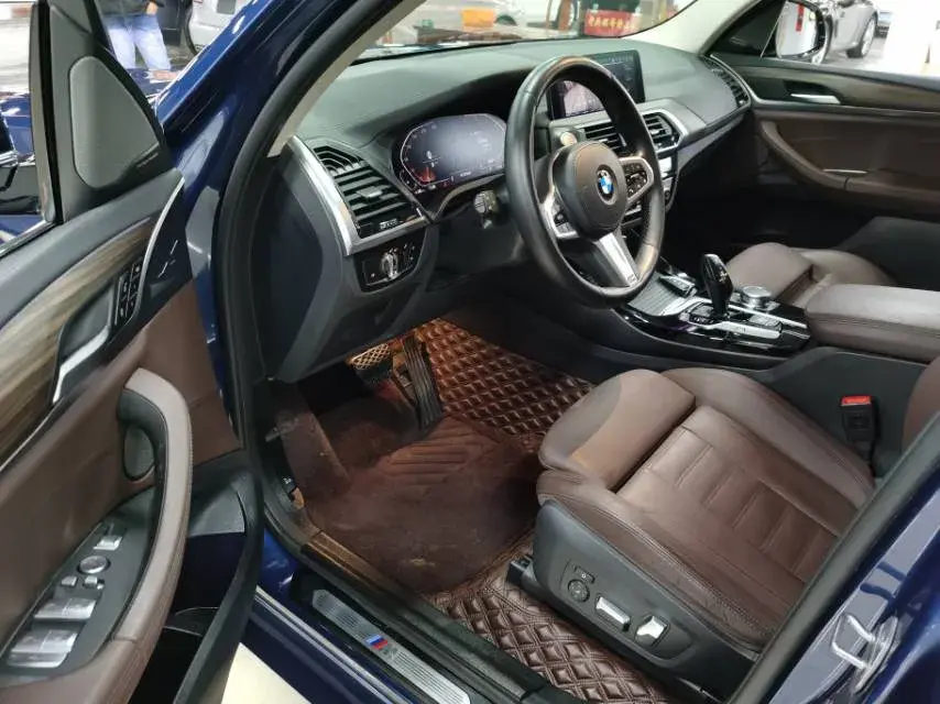 2021 BMW X3 thumbnail 3