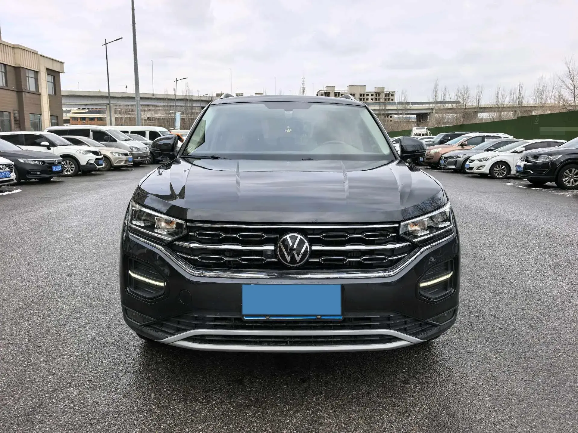 2022 VOLKSWAGEN TAYRON thumbnail 2