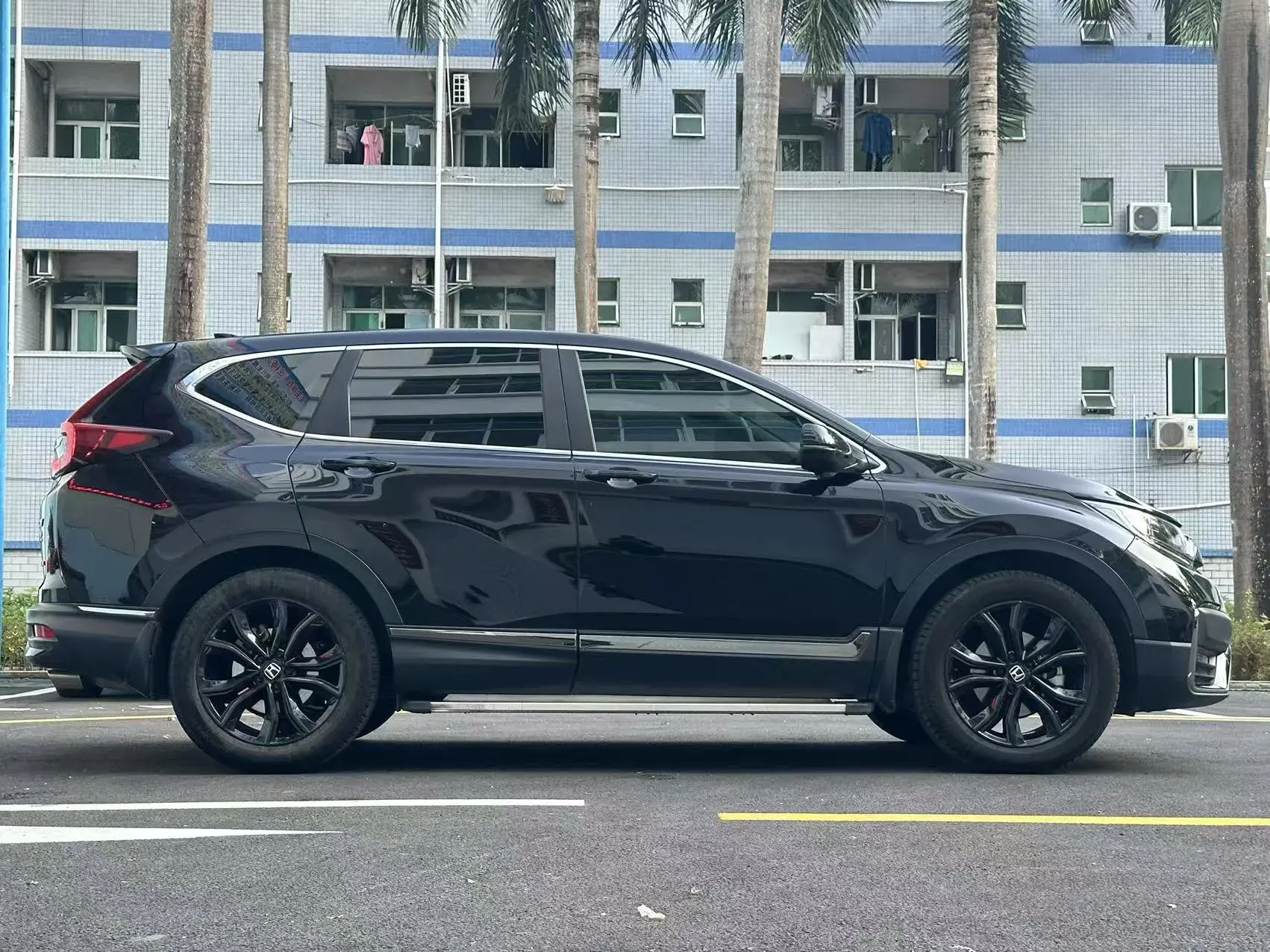 2021 HONDA CR-V thumbnail 4