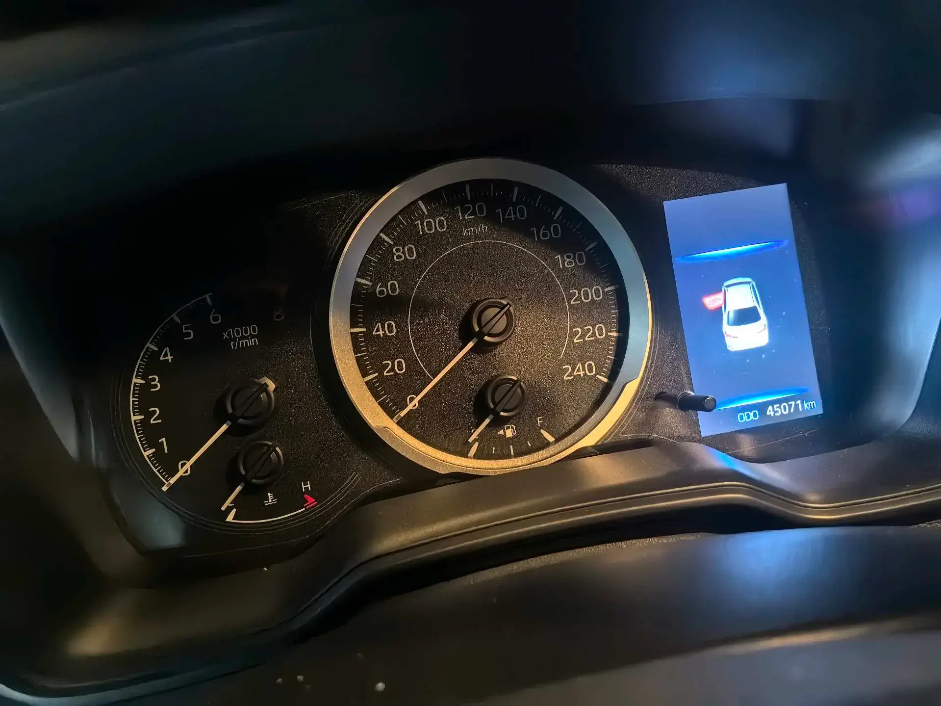 2024 TOYOTA COROLLA thumbnail 4