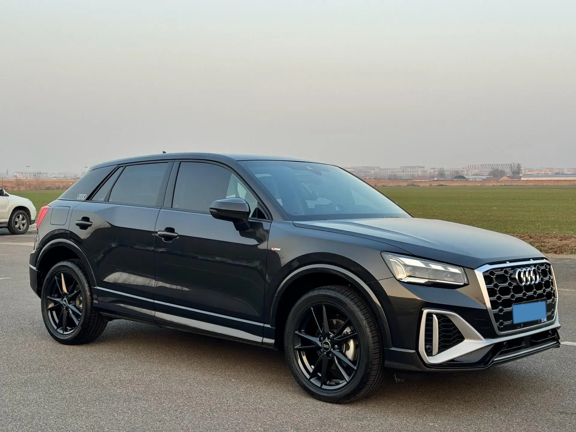 2022 AUDI Q2L thumbnail 3
