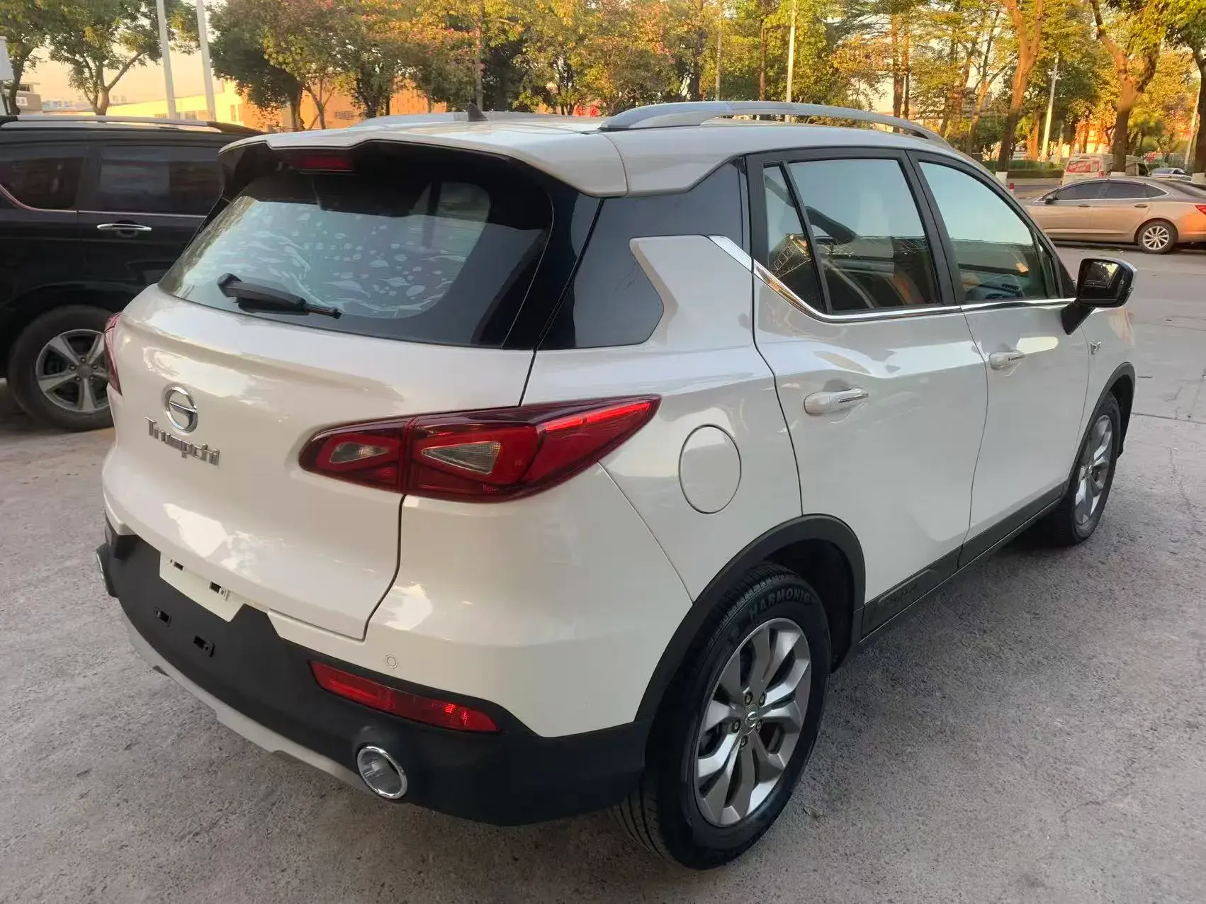 2017 GAC TRUMPCHI thumbnail 4