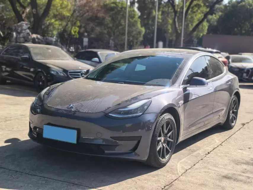 2020 TESLA MODEL view 1