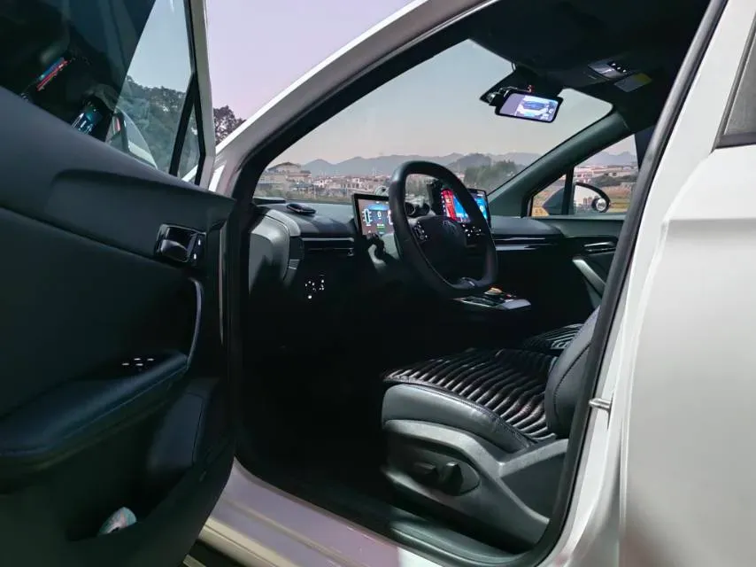 2023 MG 4 EV BEV 51KWH,autocango,china used car exporter,china ev exporter,chinese used car exporter,chinese used ev exporter