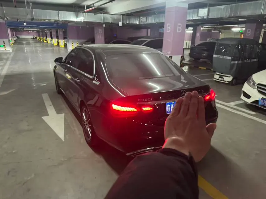 2021 Mercedes-Benz E Class 2.0T 197HP L4 9AT,autocango,china used car exporter,china ev exporter,chinese used car exporter,chinese used ev exporter