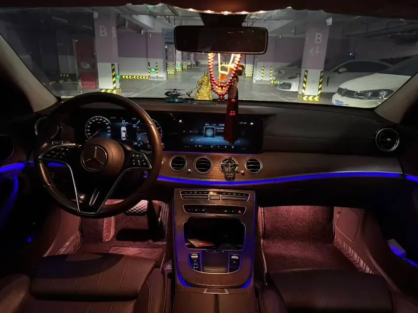 2021 Mercedes-Benz E Class 2.0T 197HP L4 9AT,autocango,china used car exporter,china ev exporter,chinese used car exporter,chinese used ev exporter