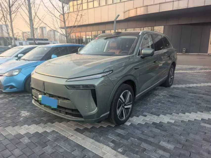 2025 WEY BlueMountain 1.5T 170HP L4 4DHT PHEV 44.5KWH