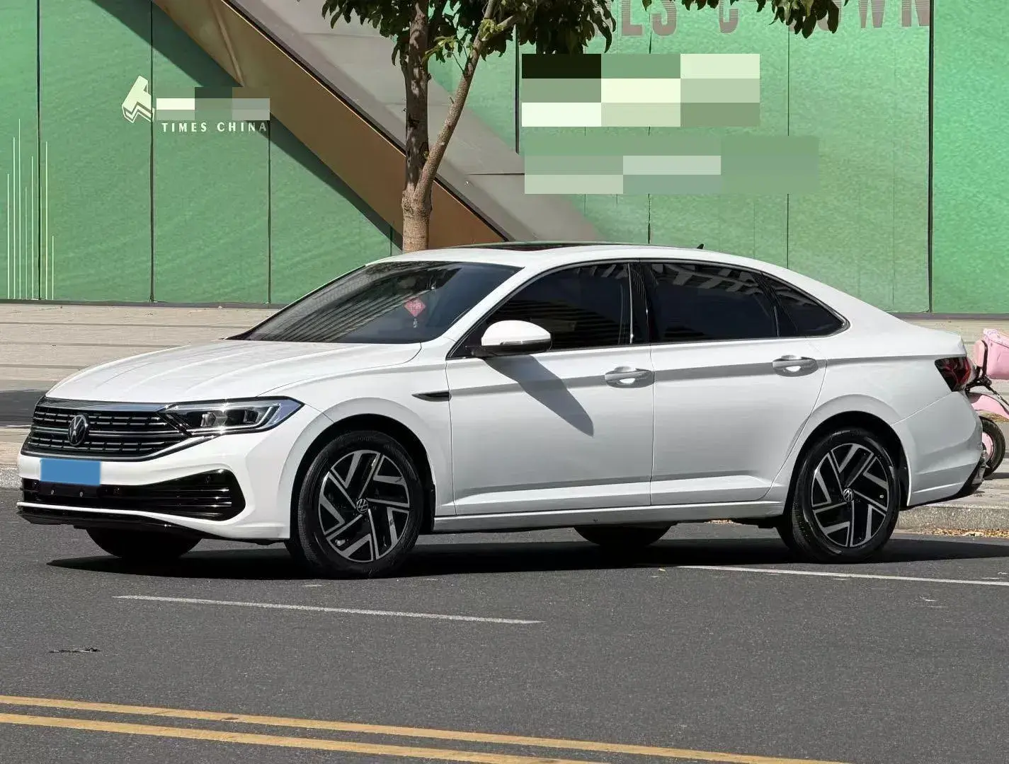 2023 VOLKSWAGEN SAGITAR view 1