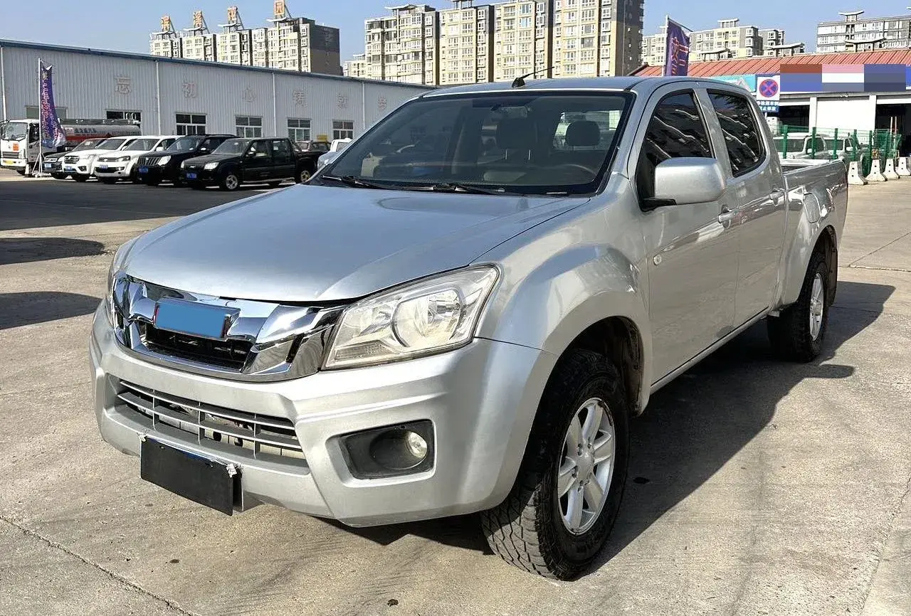 2020 Isuzu RE-MAX Jim 2.8T 120HP L4 5MT