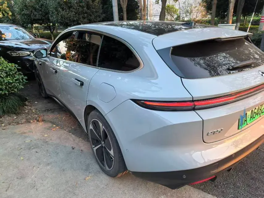 2024 NIO ET5T thumbnail 4