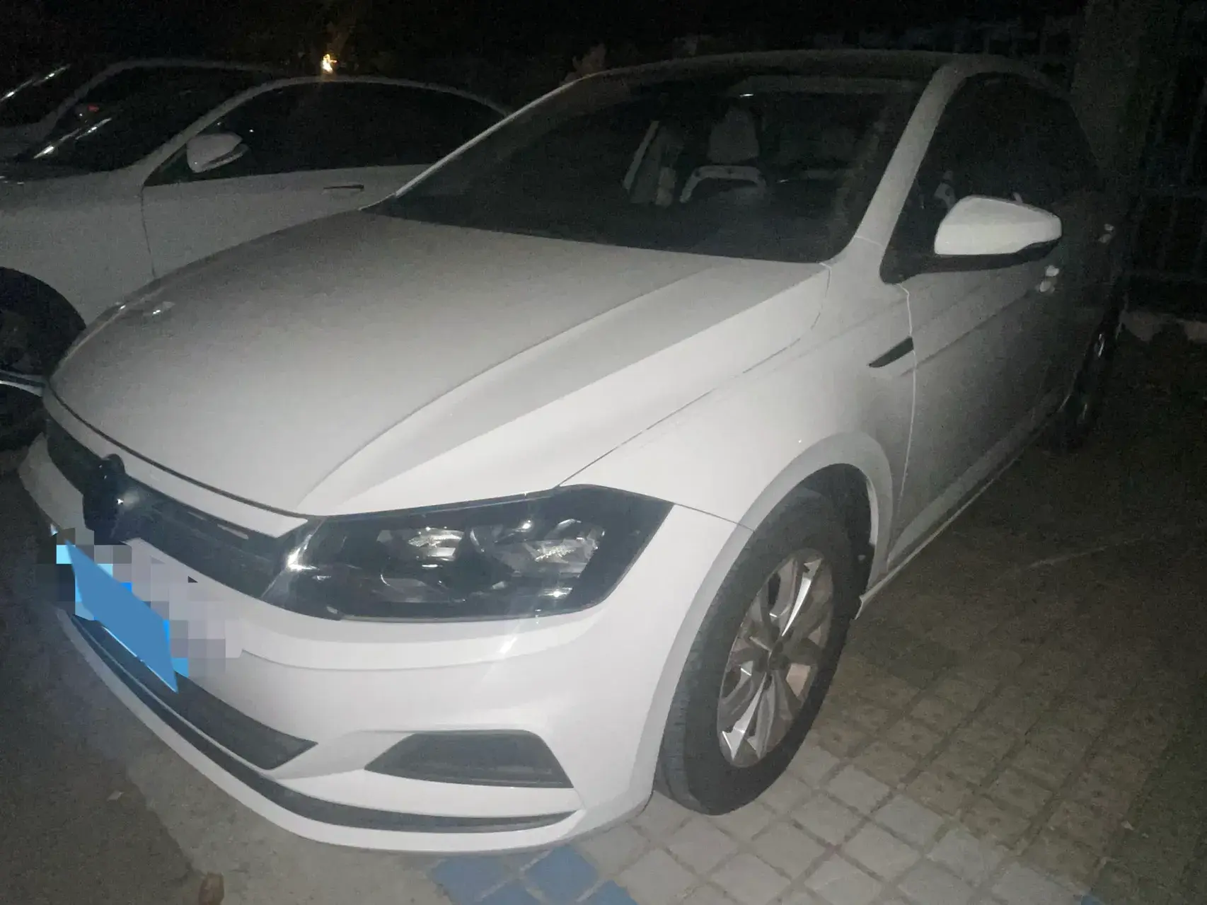 2019 VOLKSWAGEN POLO view 1