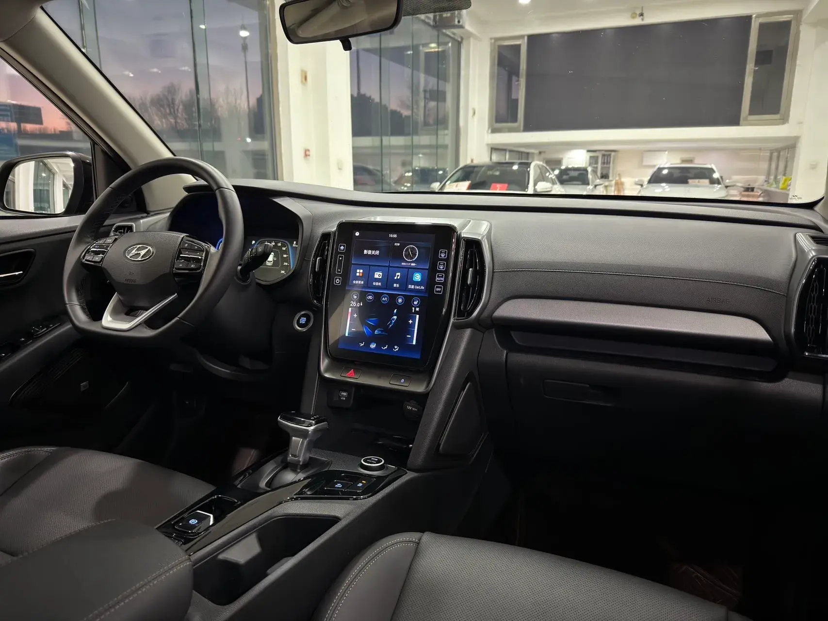 2021 HYUNDAI IX35 thumbnail 4