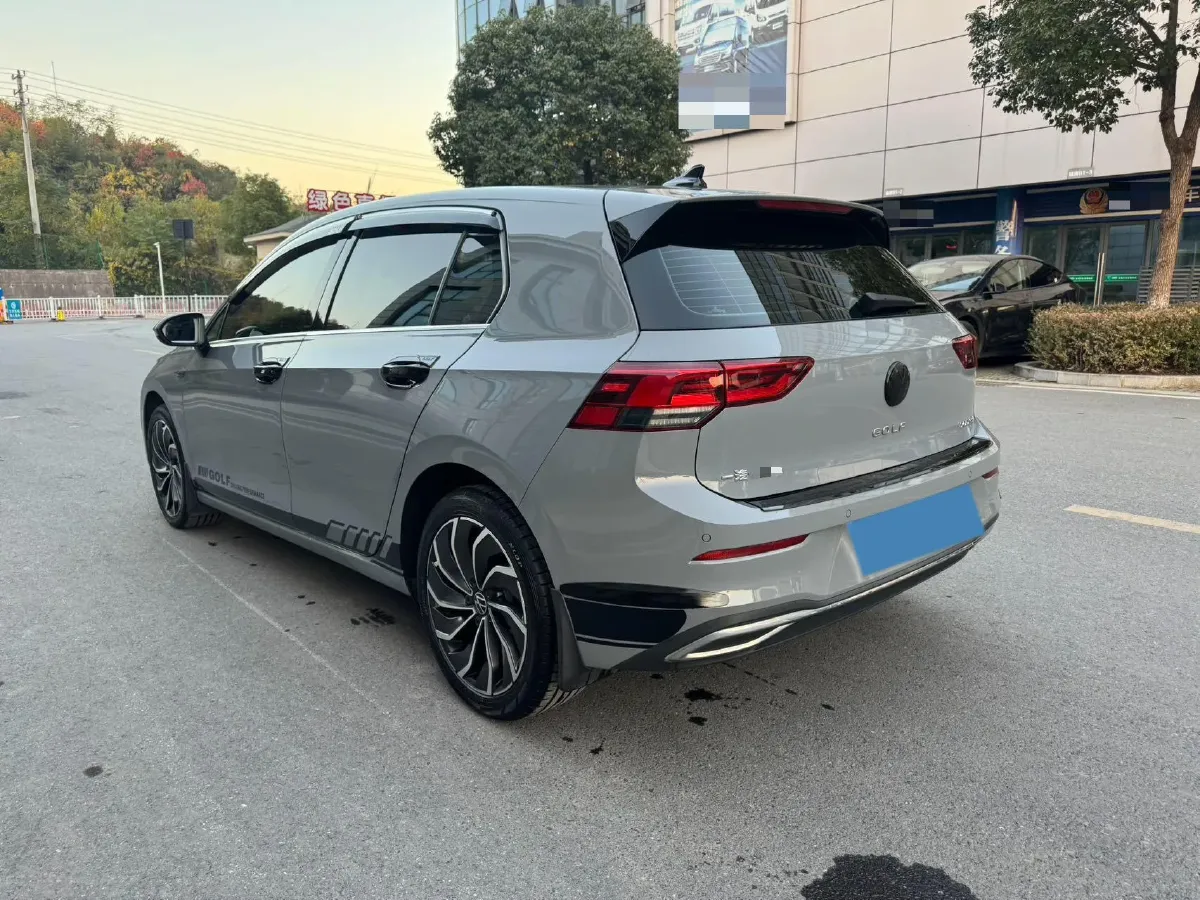 2021 Volkswagen Golf 1.2T 116HP L4 7DCT,autocango,china used car exporter,china ev exporter,chinese used car exporter,chinese used ev exporter