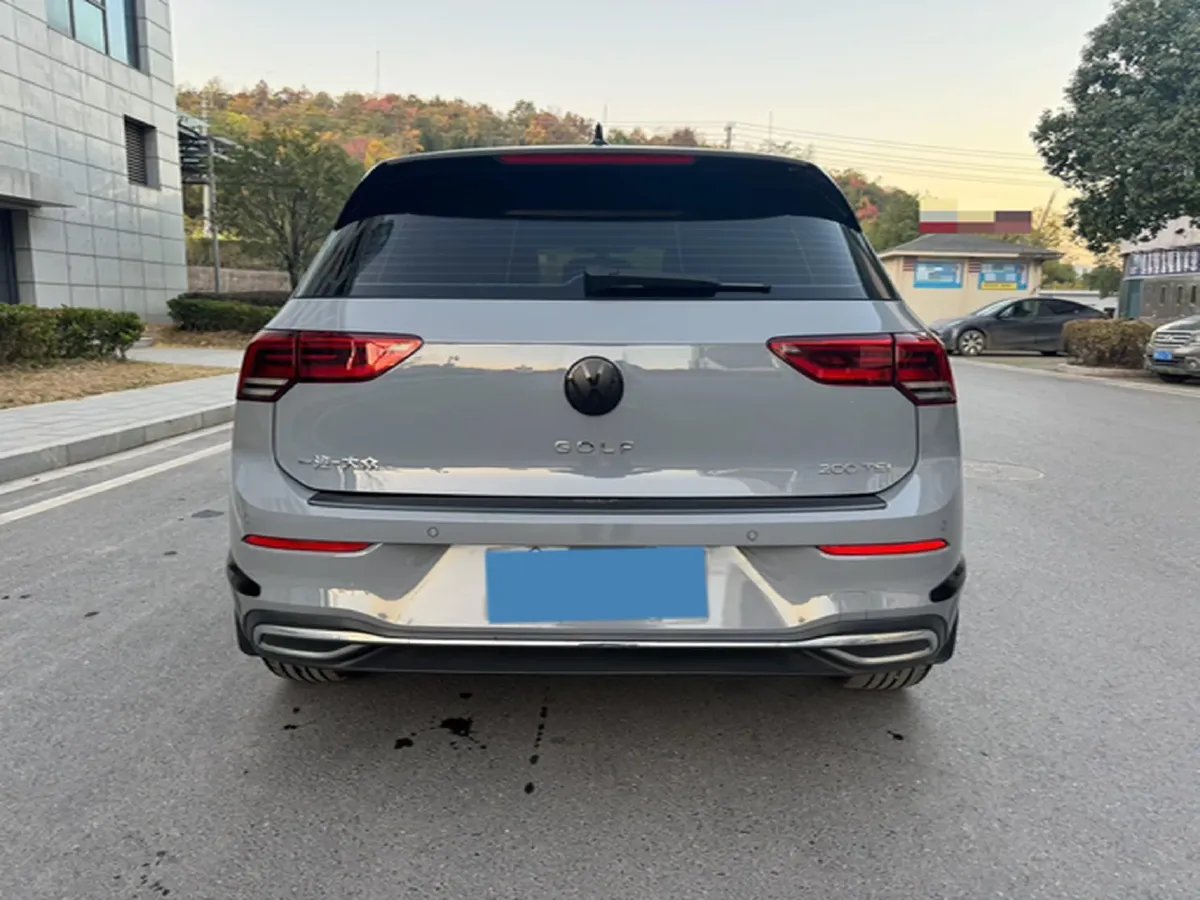 2021 Volkswagen Golf 1.2T 116HP L4 7DCT,autocango,china used car exporter,china ev exporter,chinese used car exporter,chinese used ev exporter