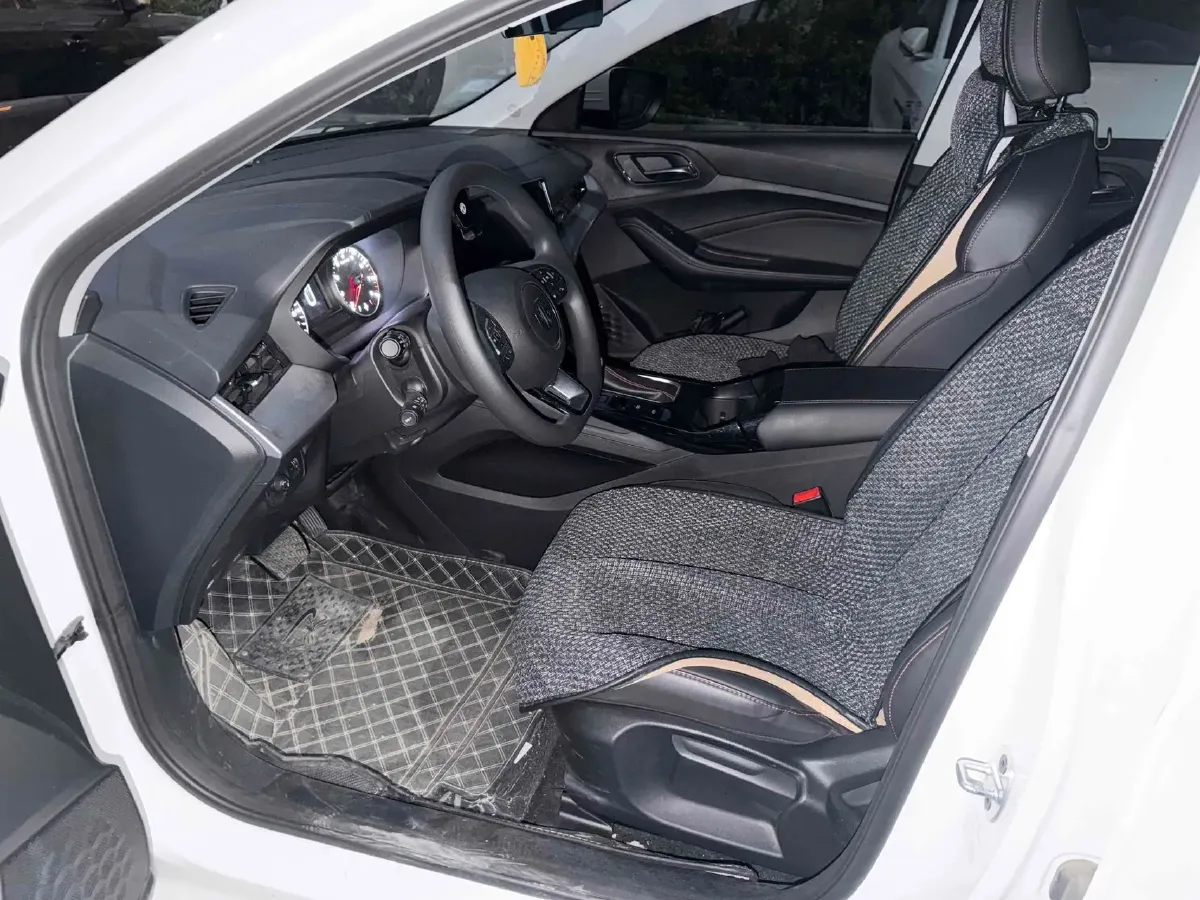 2021 MG 5 1.5L 120HP L4 CVT,autocango,china used car exporter,china ev exporter,chinese used car exporter,chinese used ev exporter