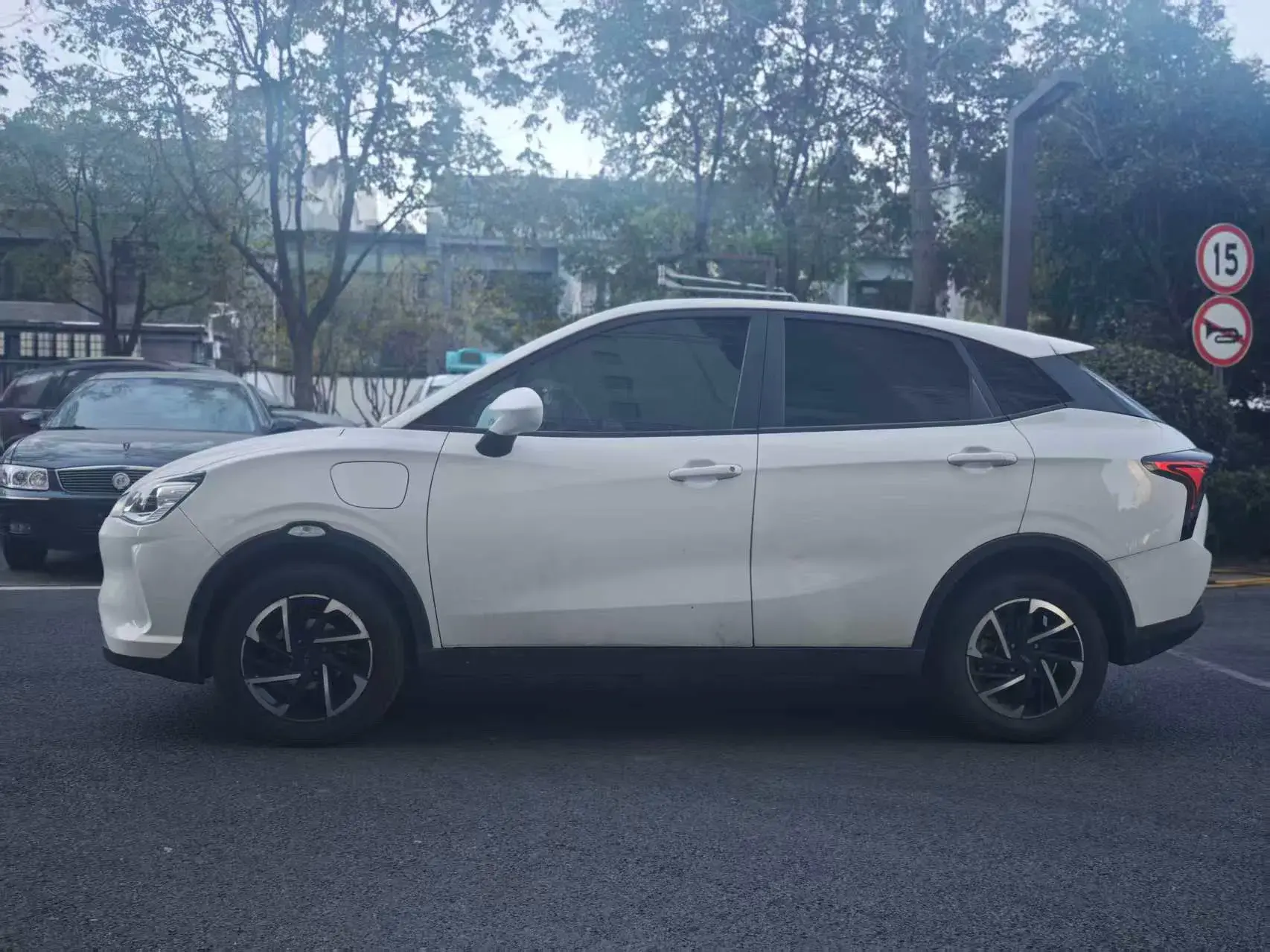 2021 NETA V thumbnail 3