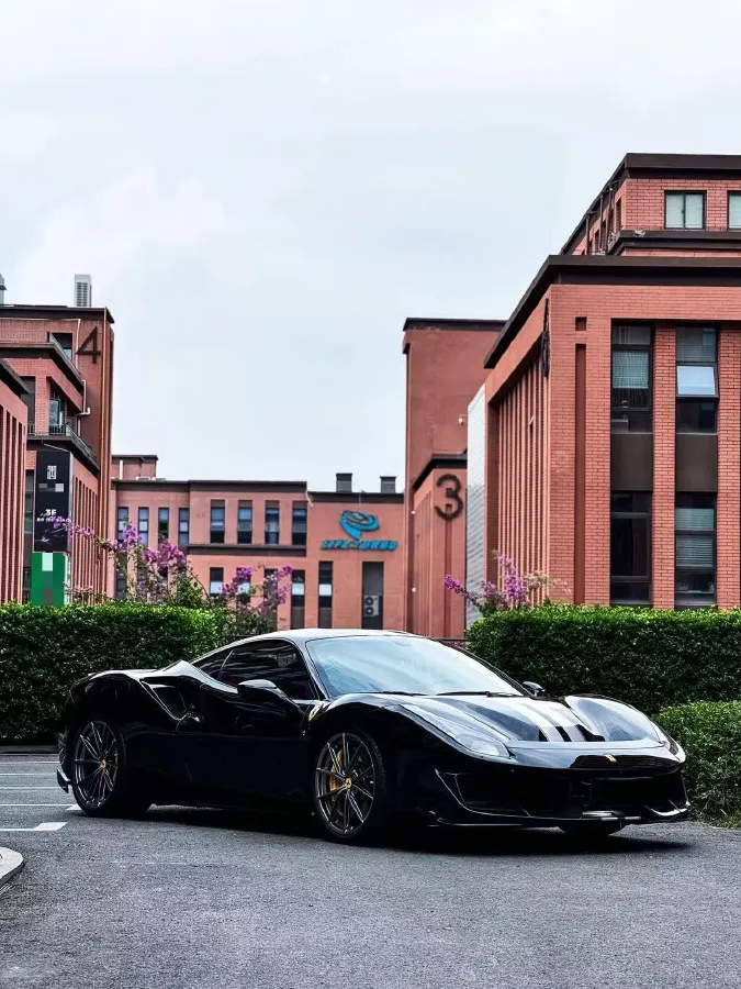 2018 Ferrari 488 3.9T 720HP V8 7DCT,autocango,china used car exporter,china ev exporter,chinese used car exporter,chinese used ev exporter