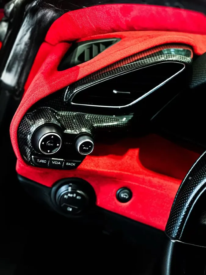 2018 Ferrari 488 3.9T 720HP V8 7DCT,autocango,china used car exporter,china ev exporter,chinese used car exporter,chinese used ev exporter