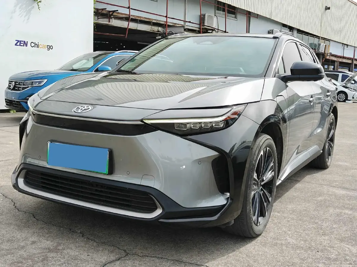 2022 Toyota bZ4X BEV 66.7KWH