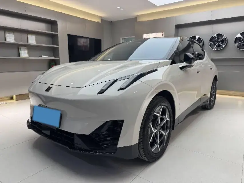 2025 LYNK&CO Z20 BEV 61.47KWH