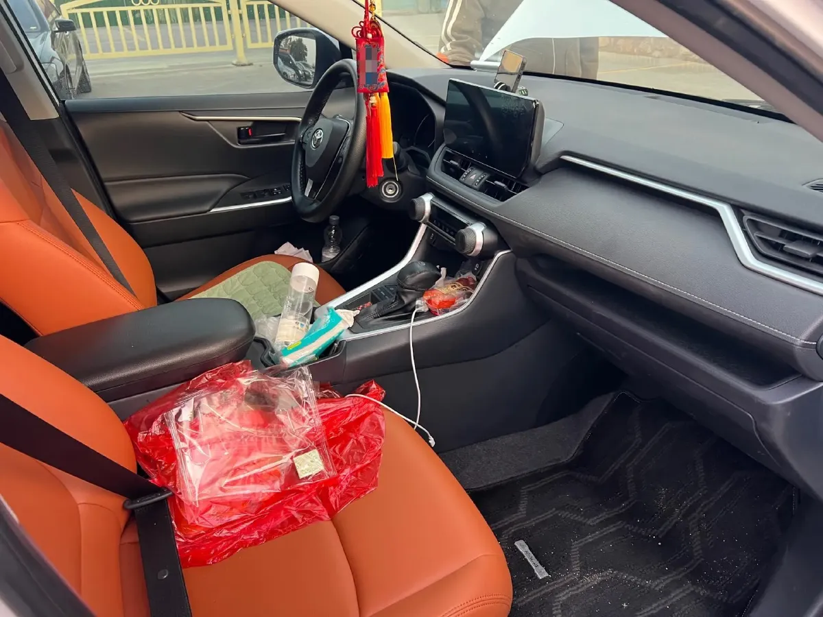 2023 Toyota RAV4 2.0L 171HP L4 CVT,autocango,china used car exporter,china ev exporter,chinese used car exporter,chinese used ev exporter