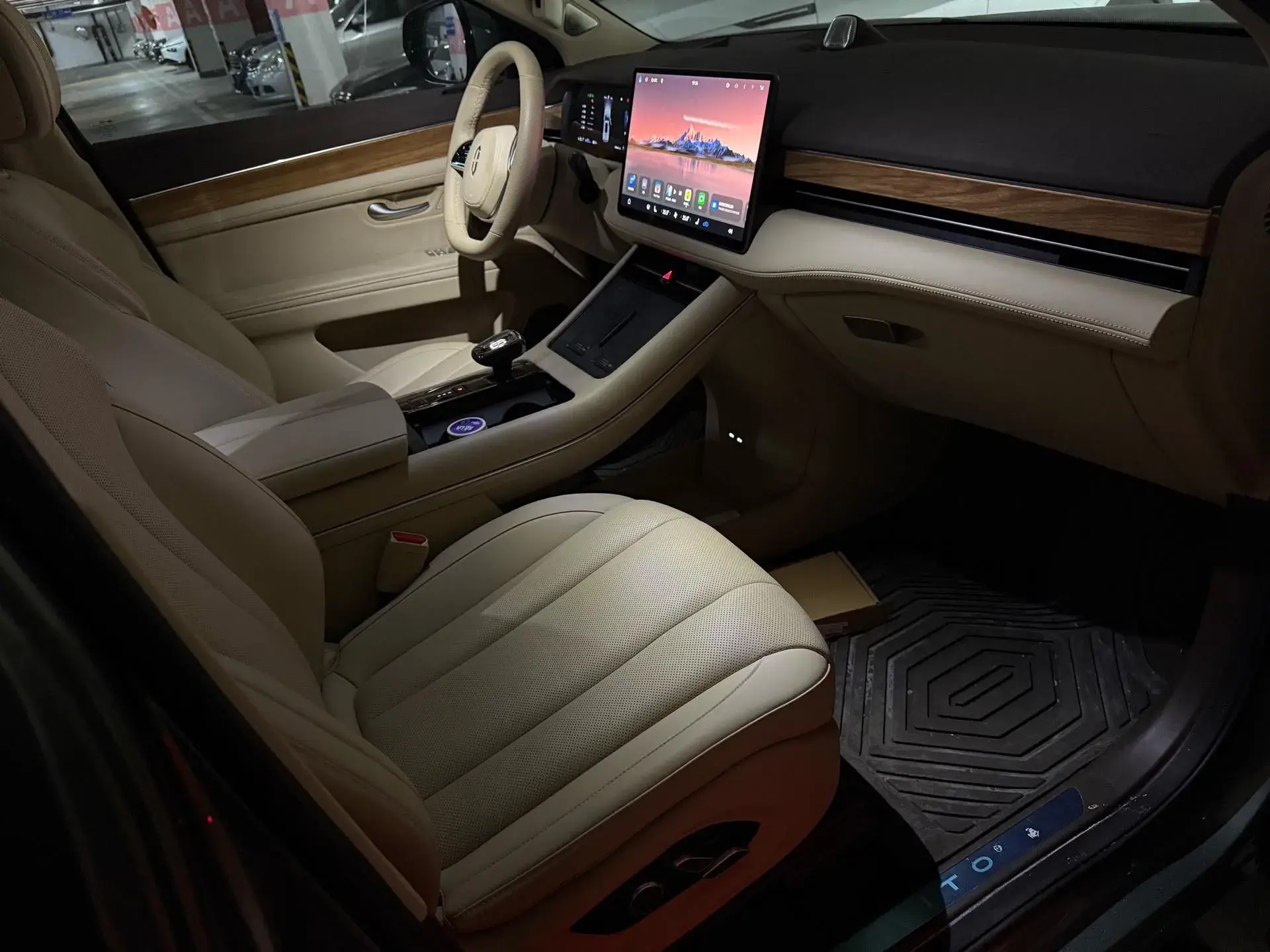 2024 HIMA AITO thumbnail 4